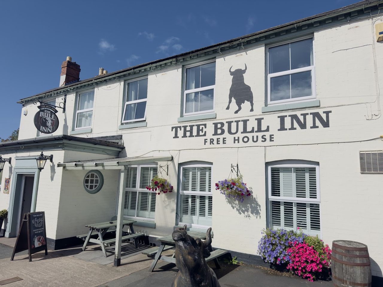 Host & Stay - The Bull Inn